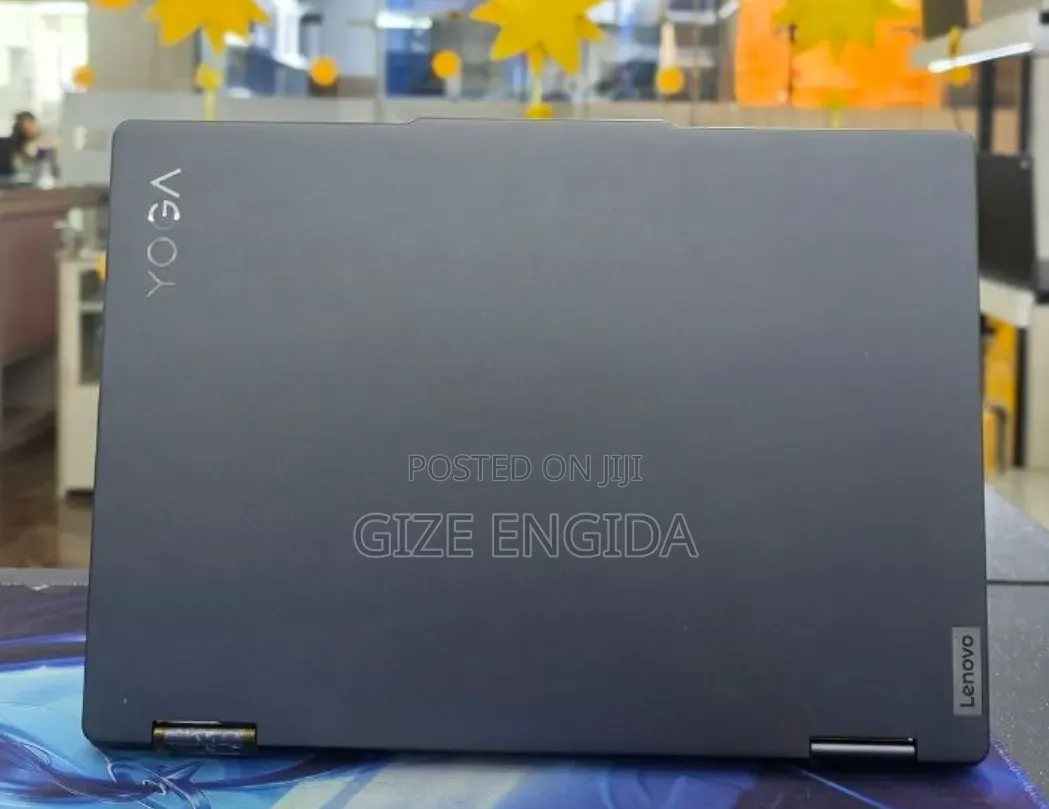 New Laptop Lenovo Yoga 7i 16GB Intel Core Ultra 5 SSD 512GB