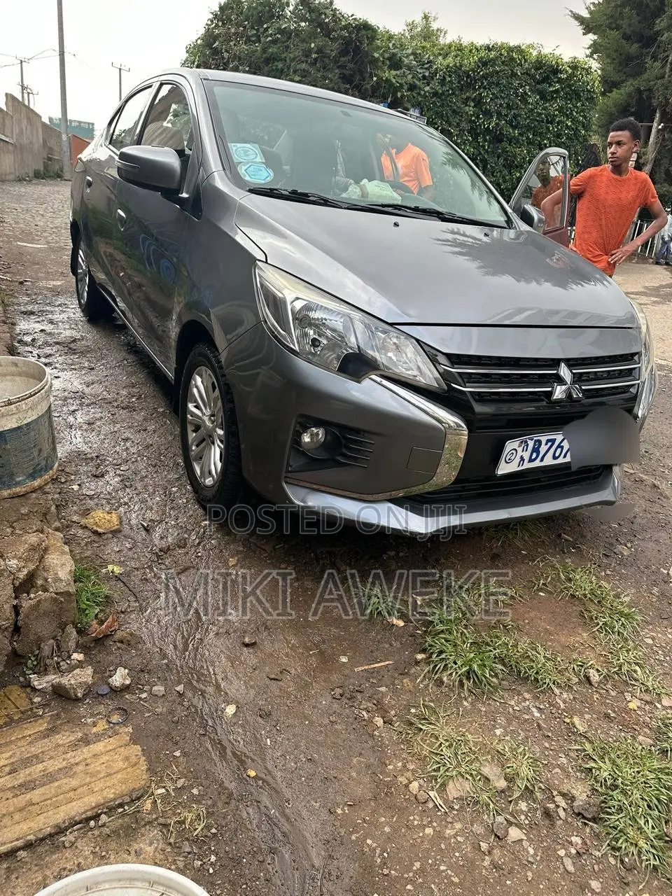 Mitsubishi Attrage 2021 Gray