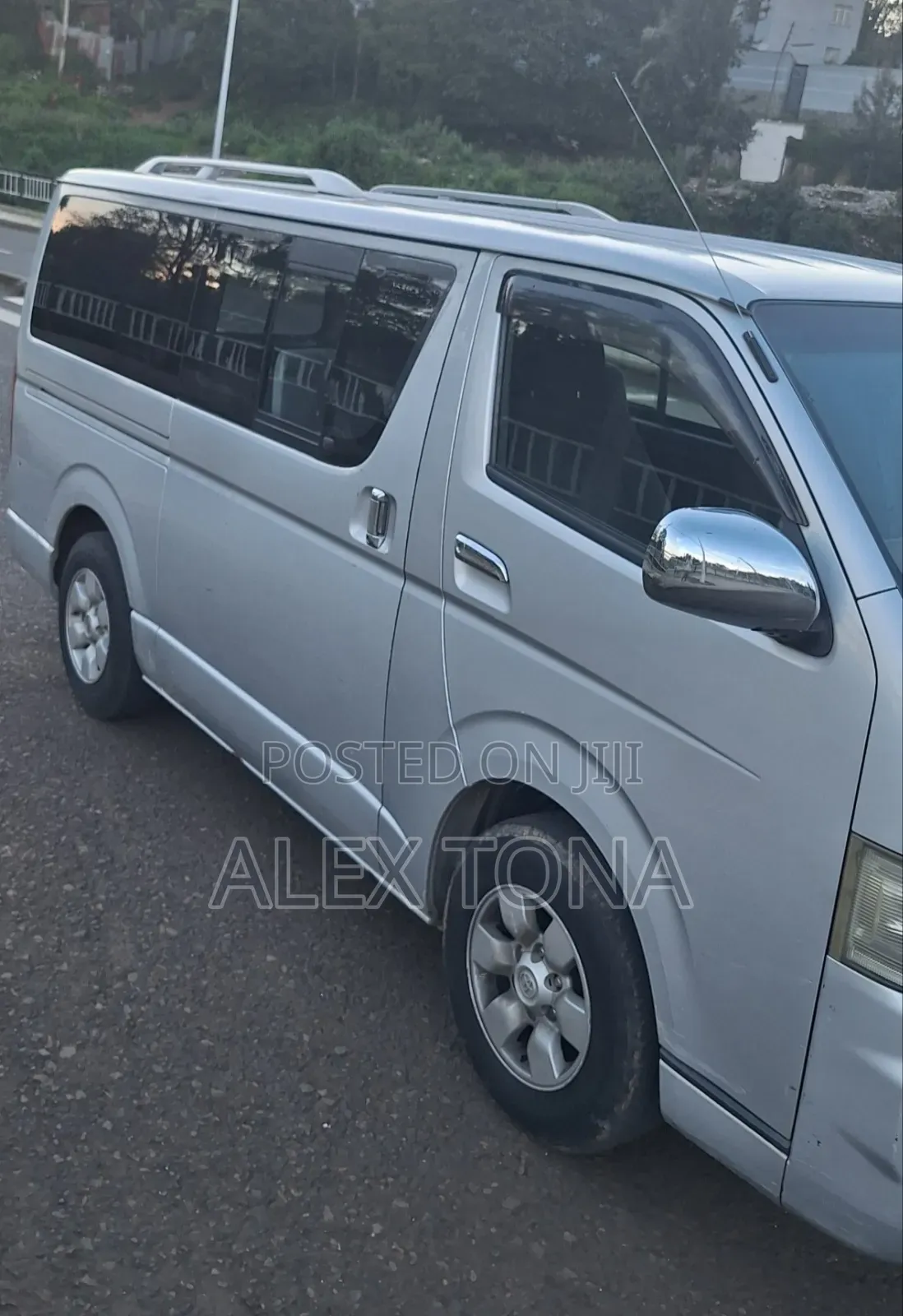Toyota HiAce 2007 Silver