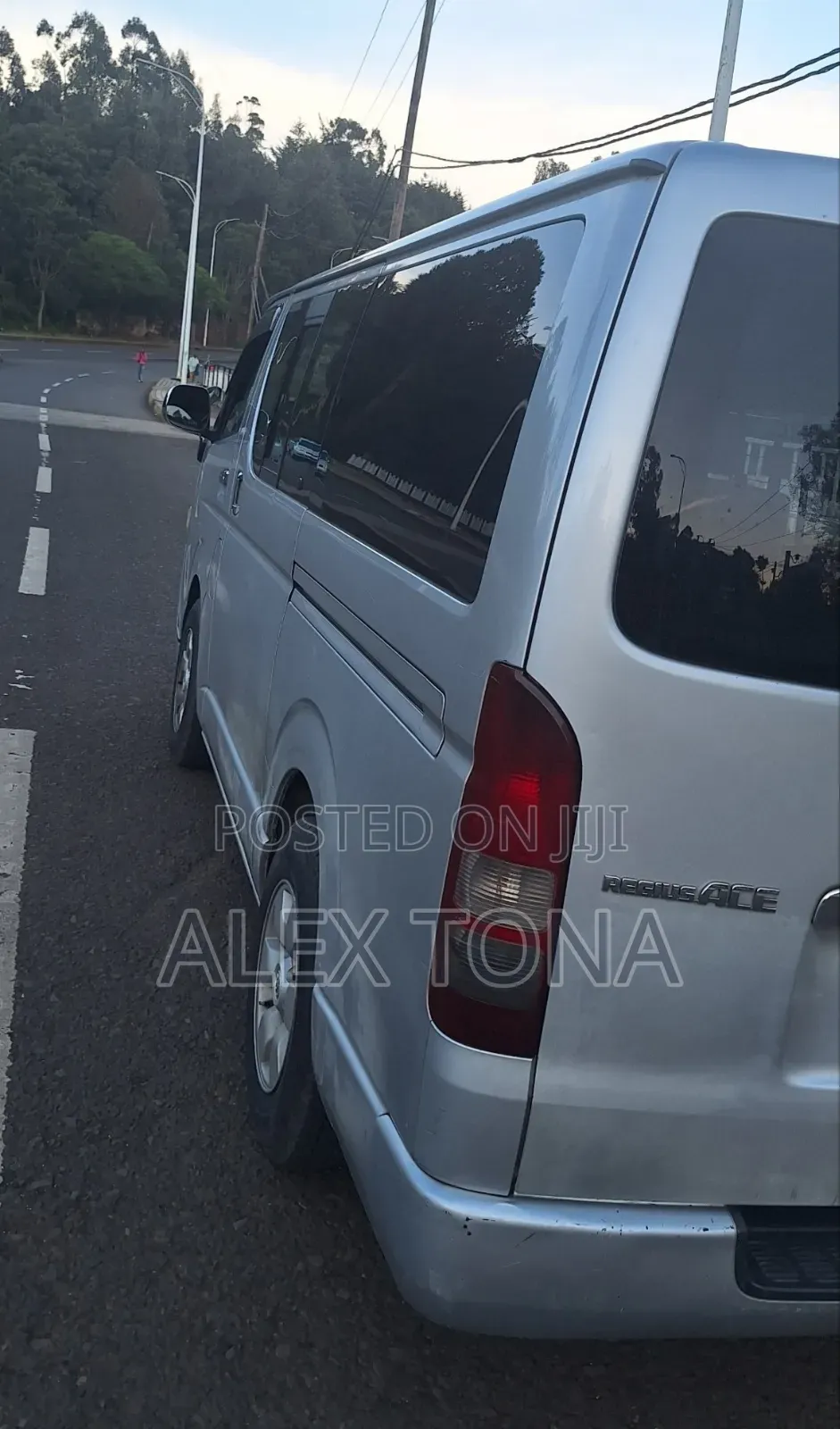 Toyota HiAce 2007 Silver
