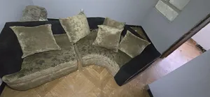 Sofa Solina ጥሩ አቋም ለይ ያለ ሶፋ ነው አለው