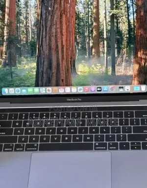 New Laptop Apple MacBook Pro 2019 16GB Intel Core i5 SSD 512GB