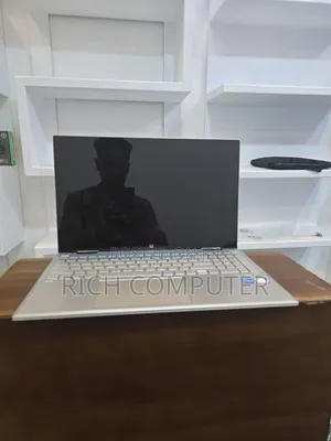 New Laptop HP Pavilion 15 8GB Intel Core i7 SSD 512GB