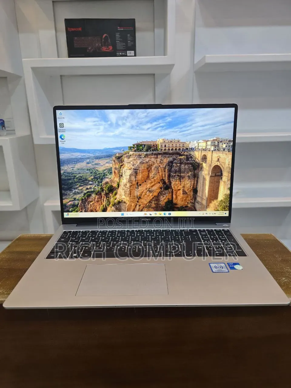 New Laptop Huawei MateBook X Pro 16GB Intel Core i7 SSD 512GB