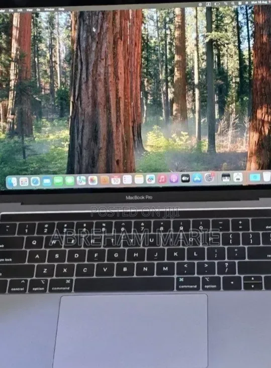 New Laptop Apple MacBook Pro 2019 16GB Intel Core i5 SSD 512GB