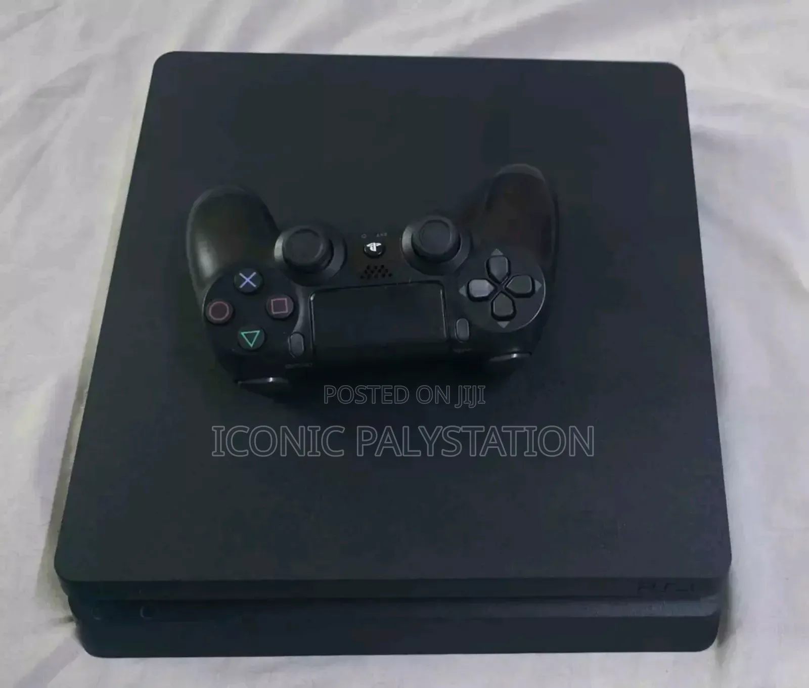 Palystation 4 Slim Play Enjoy the Moment
