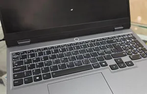 New Laptop Lenovo LOQ 15IRH8 16GB Intel Core i5 SSD 512GB