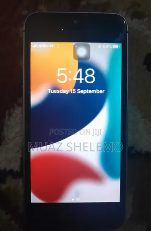 Apple iPhone 5s 16 GB Silver