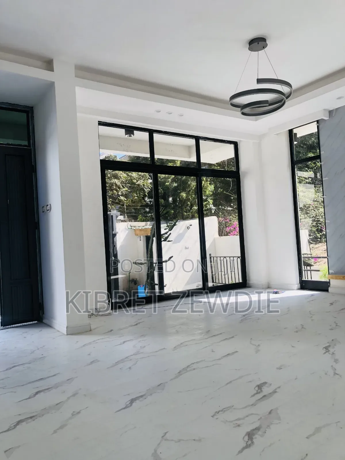 Furnished 7bdrm House in Kibert Zewdie, Bole for sale