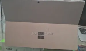 New Laptop Microsoft Surface Pro 7 16GB Intel Core i5 SSD 256GB