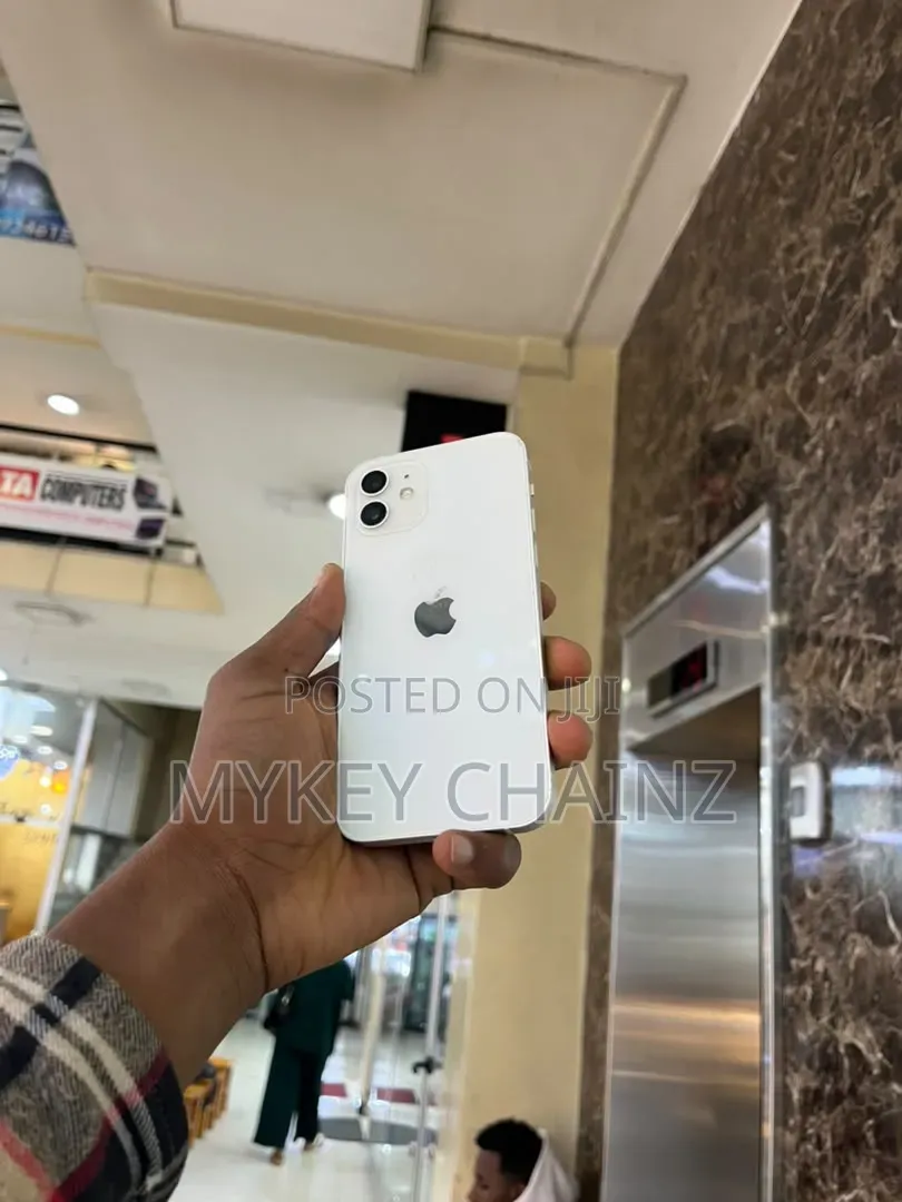 Apple iPhone 12 128 GB White