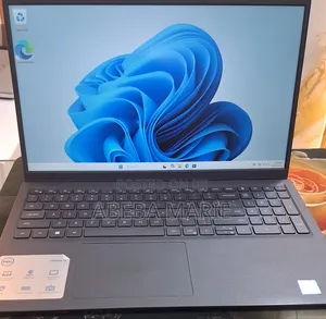 New Laptop Dell Inspiron 15 8GB Intel Core i5 SSD 512GB