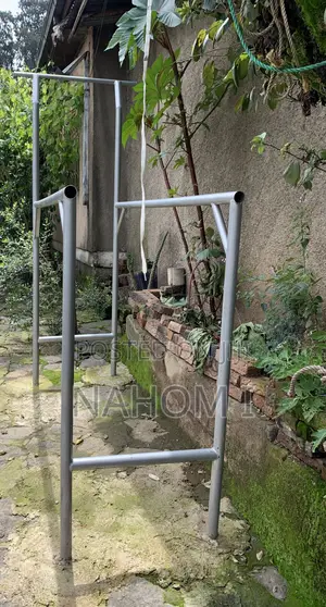 Welded Heavy-Duty Double-Pole Metal