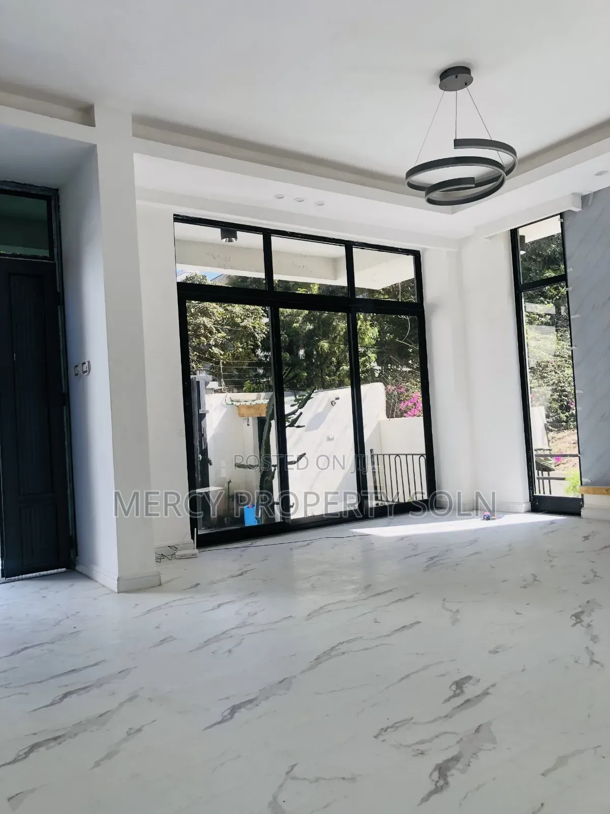 7bdrm House in Bole for sale
