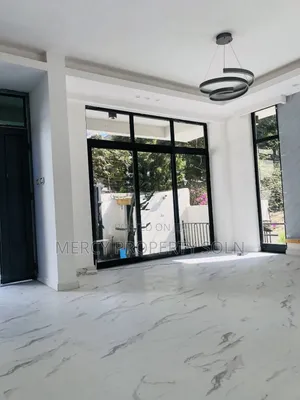 7bdrm House in Bole for sale