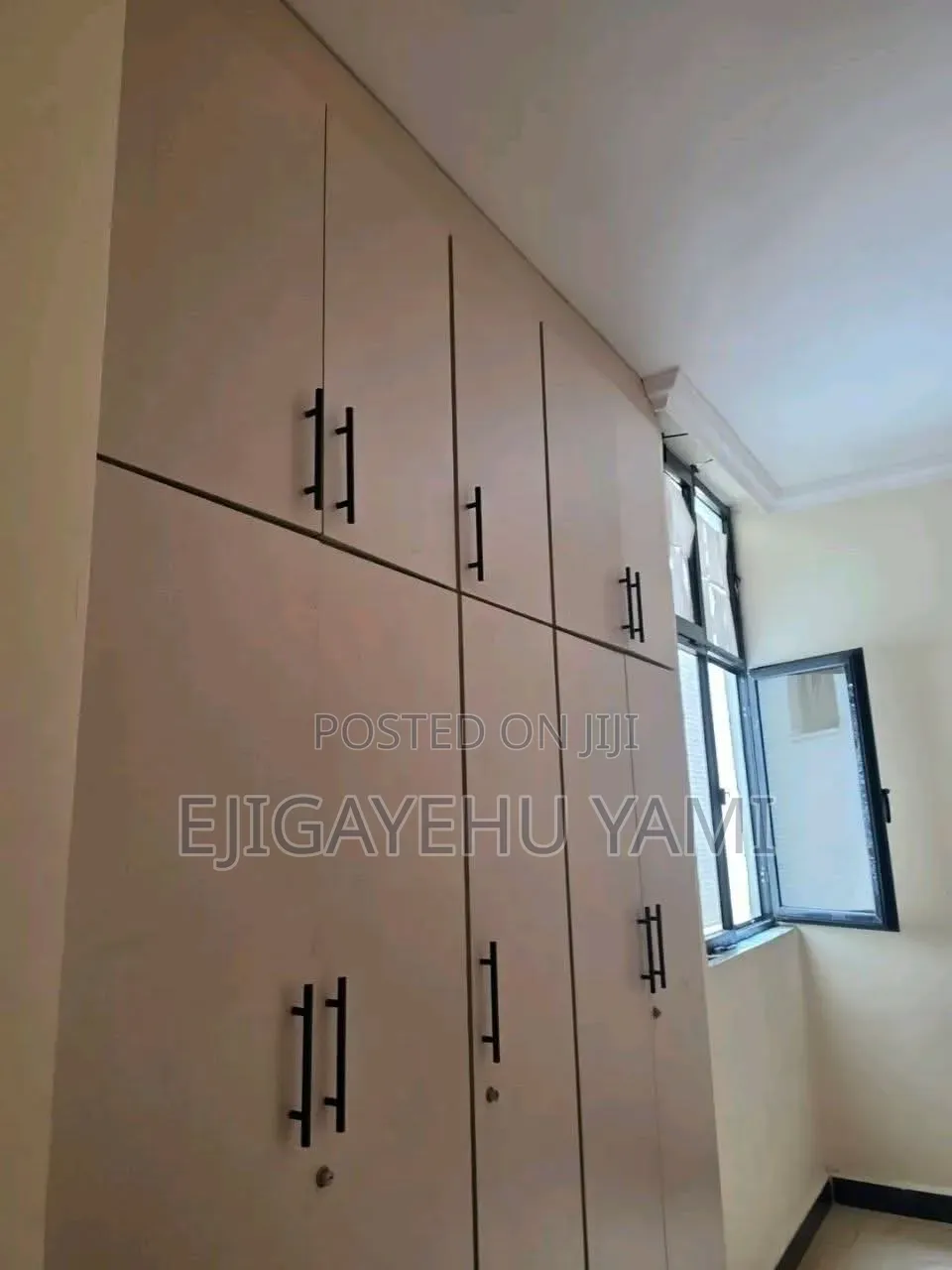 Furnished 5bdrm Penthouse in G+3, Bole for sale