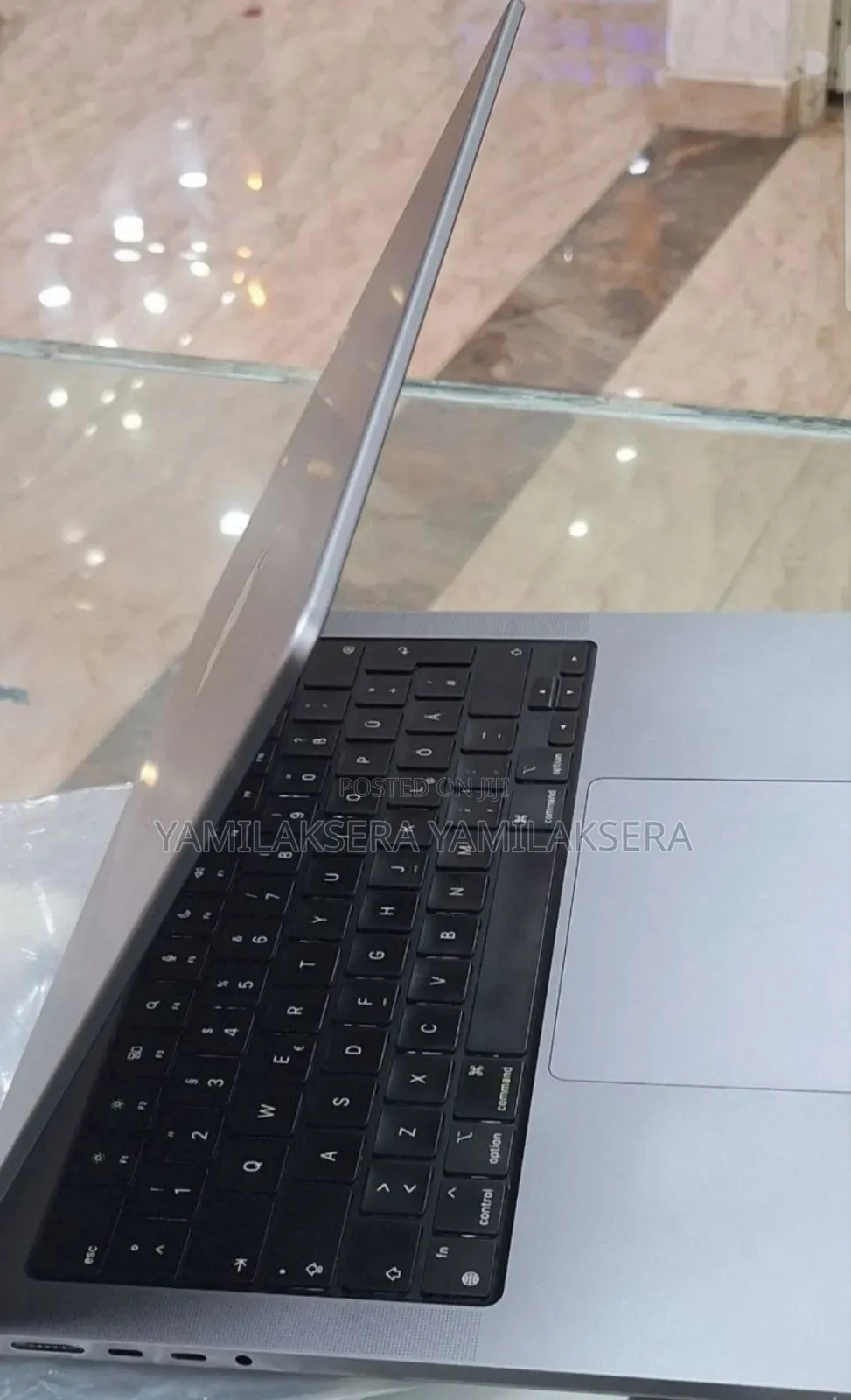New Laptop Apple MacBook Pro 2021 M1 32GB Apple M1 Pro SSD 1T