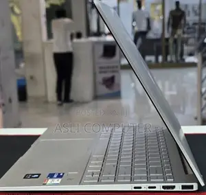 New Laptop HP Stream Notebook 16GB Intel Core i5 SSD 1T