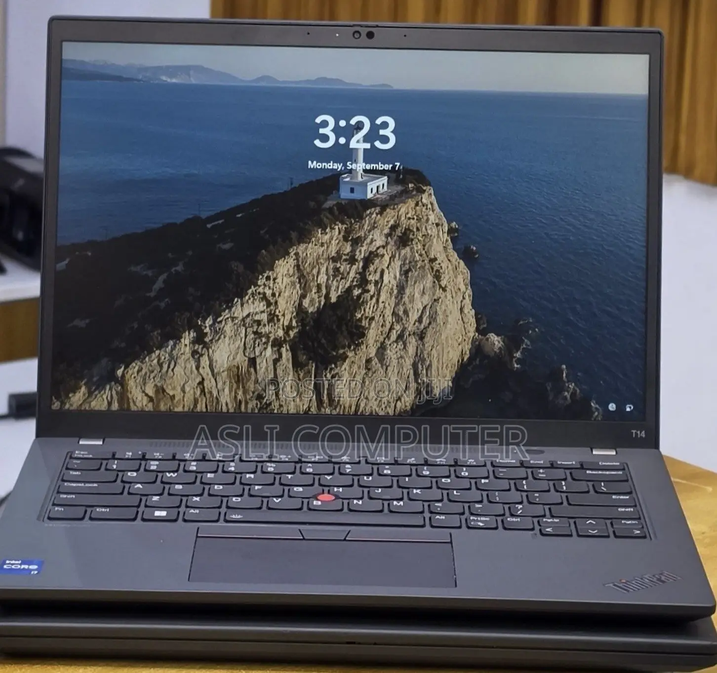 New Laptop Lenovo ThinkPad T14 16GB Intel Core i7 SSD 512GB