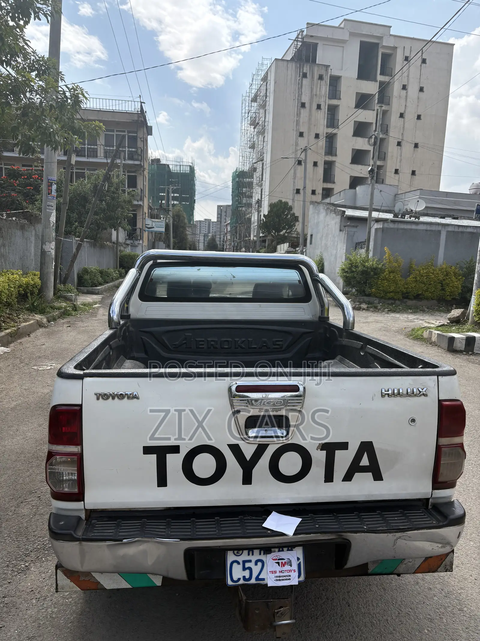 Toyota Hilux 2008 White