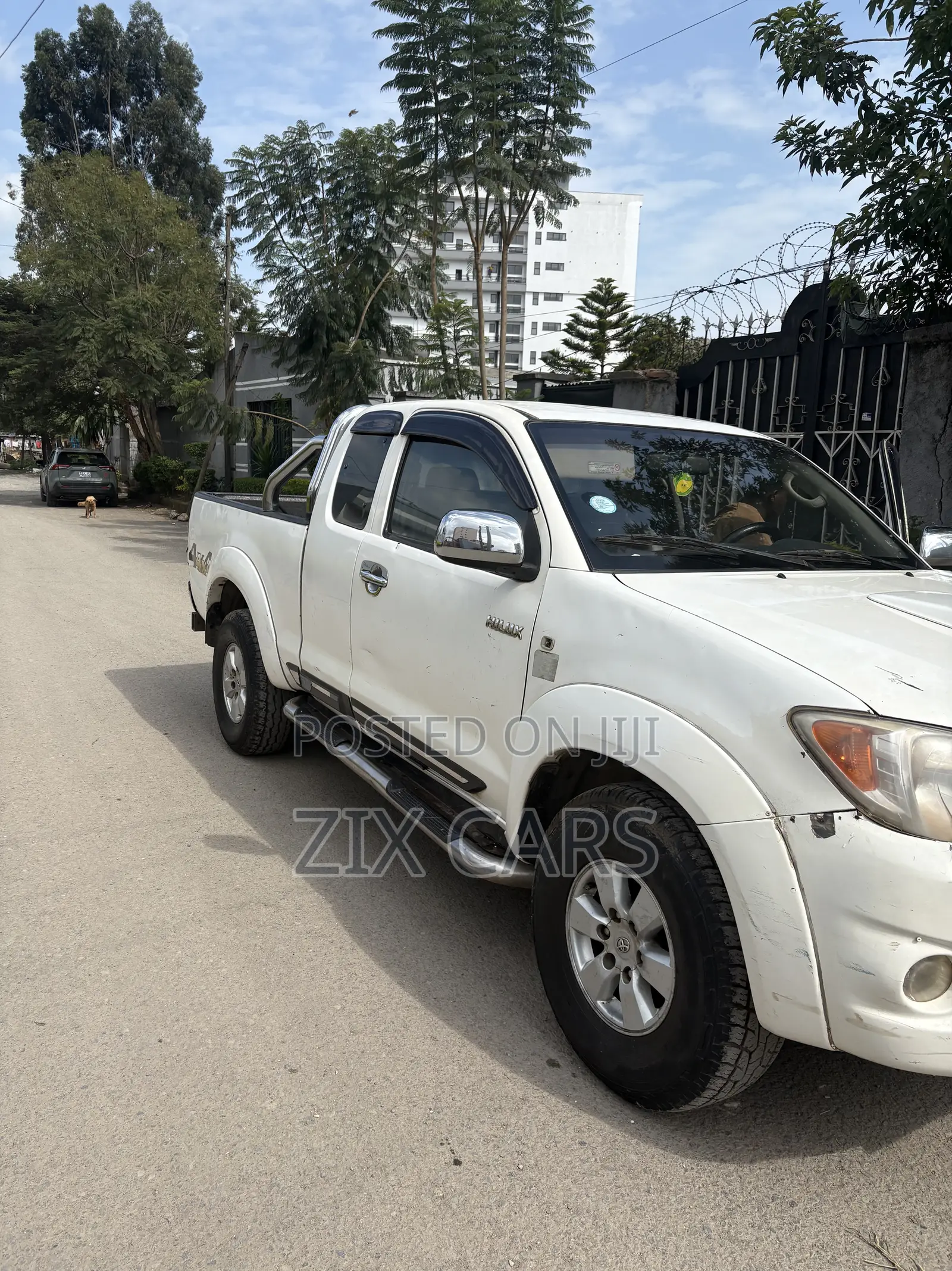 Toyota Hilux 2008 White