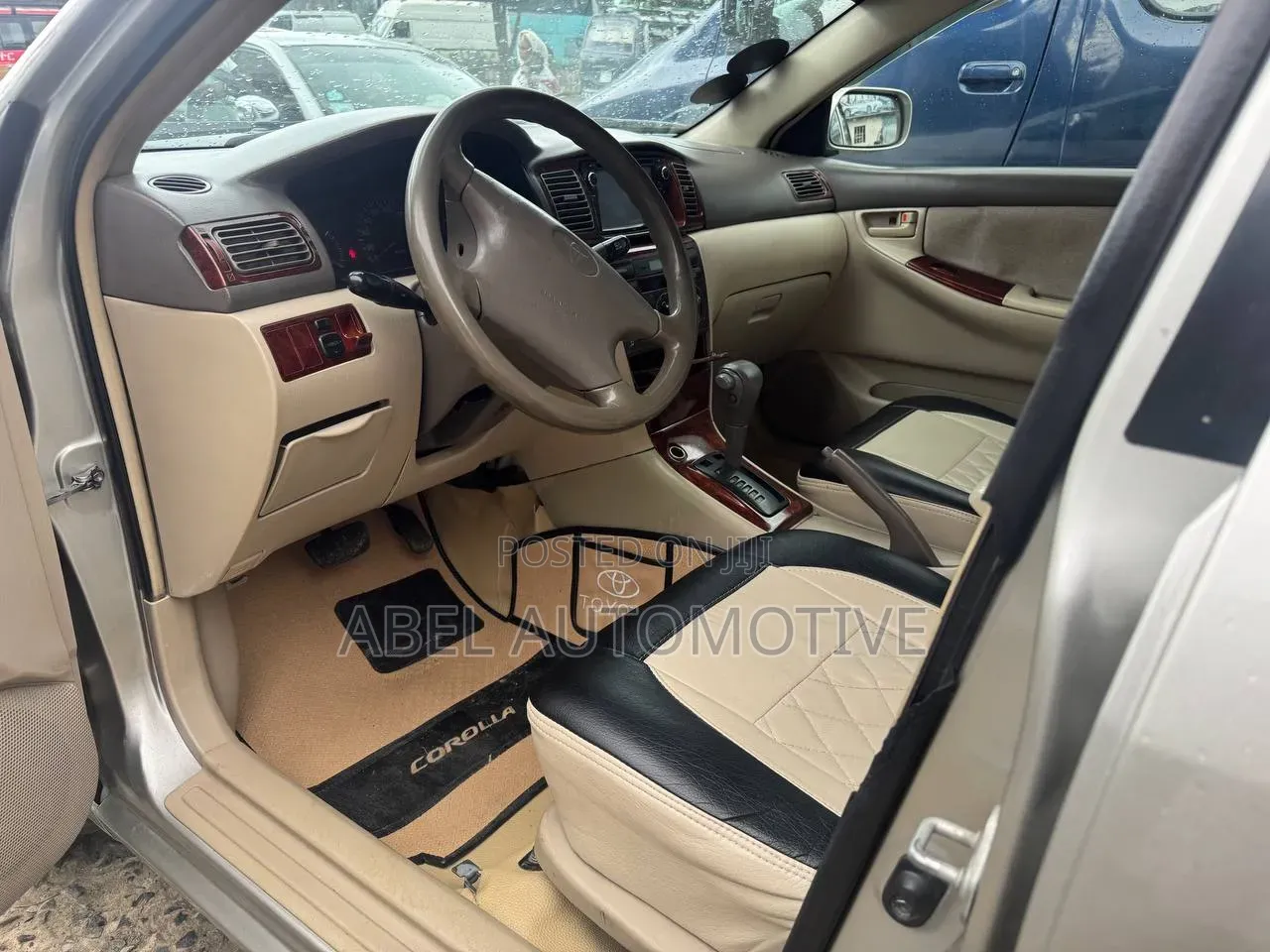 Toyota Corolla 2003 Gold