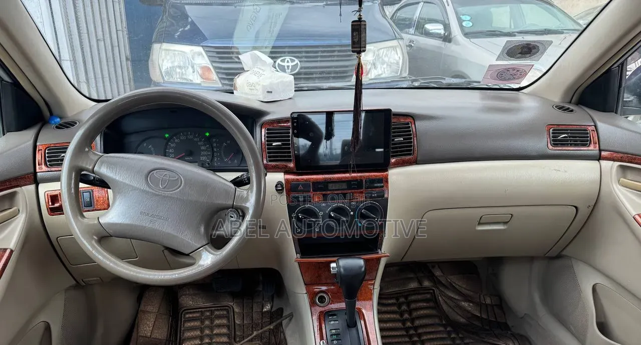 Toyota Corolla 2005 Silver