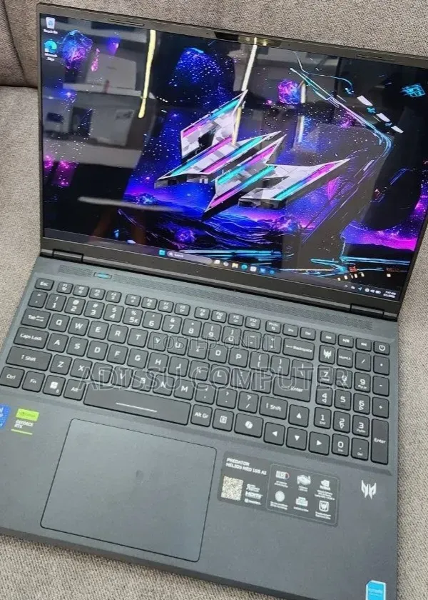New Laptop Acer Predator Helios Neo 16 32GB Intel Core Ultra 9 SSD 1T