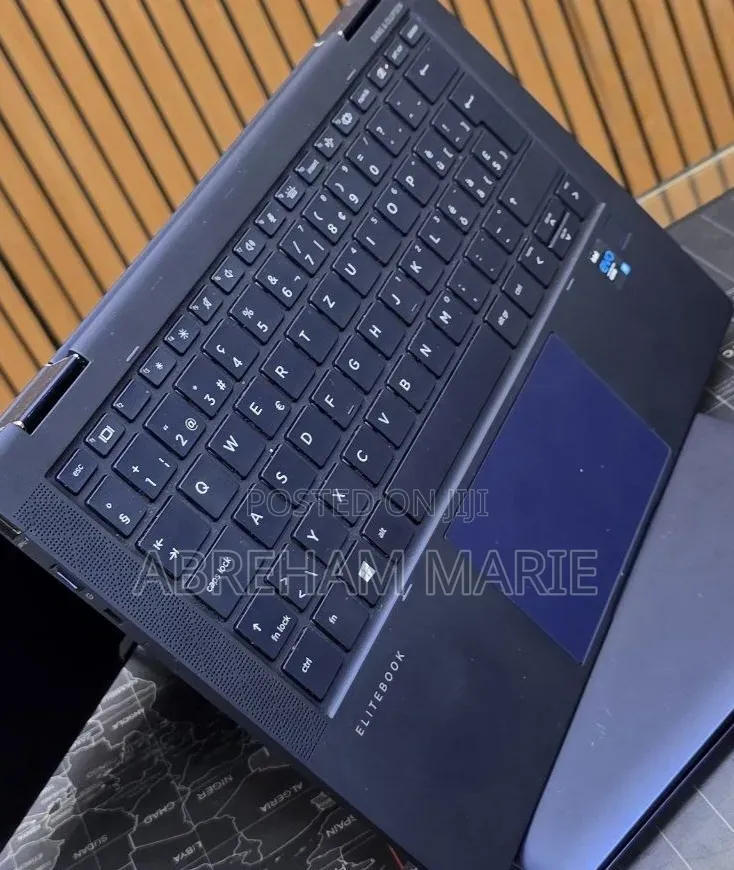 New Laptop HP Elite Dragonfly G2 16GB Intel Core i7 SSD 512GB