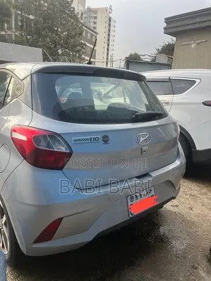Hyundai I10 2022 Silver