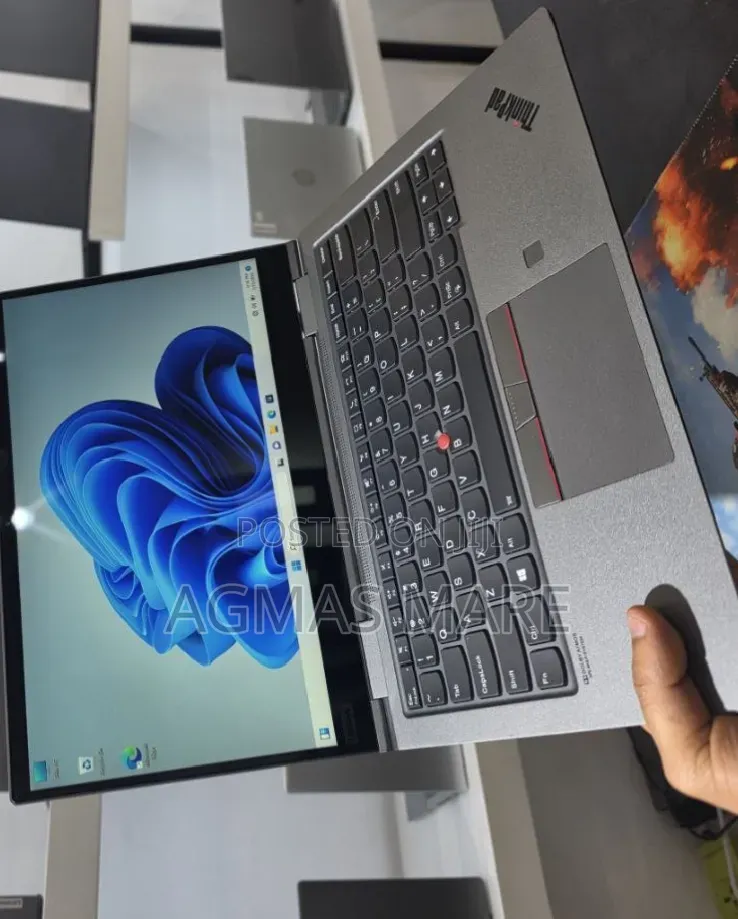 New Laptop Lenovo ThinkPad X1 Yoga 16GB Intel Core i7 SSD 512GB