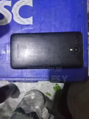 Hisense C30 Lite 16 GB Black