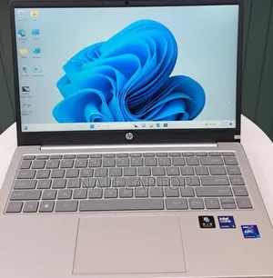 New Laptop HP Pavilion 15 16GB Intel Core Ultra 7 SSD 1T