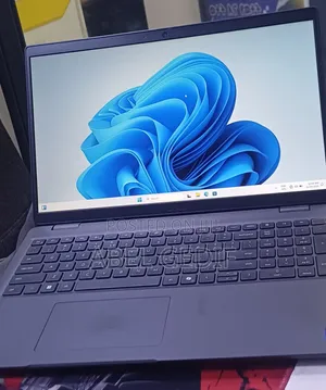 New Laptop Dell Latitude 3550 16GB Intel Core i7 SSD 512GB