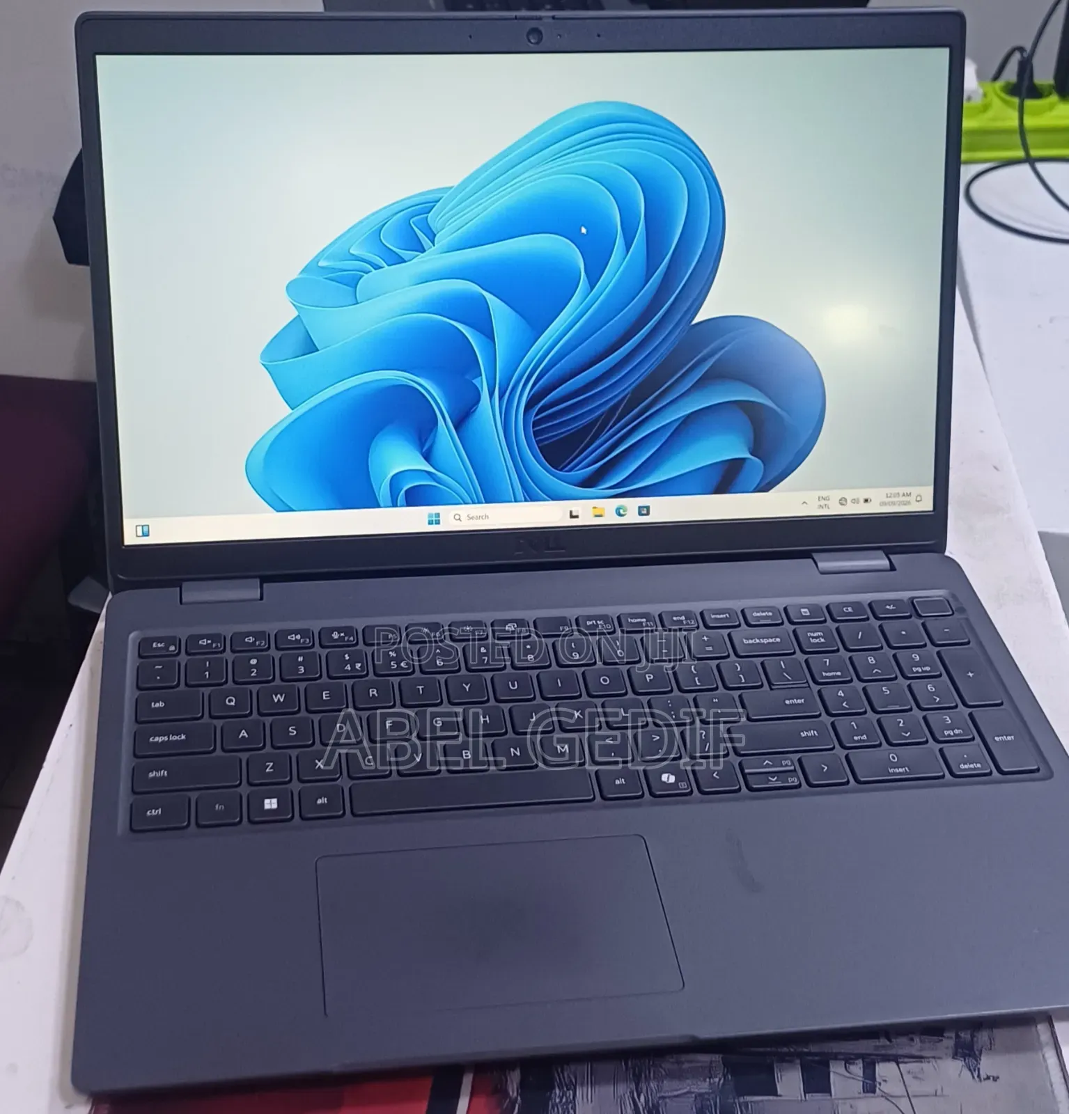 New Laptop Dell Latitude 3550 16GB Intel Core i7 SSD 512GB