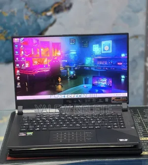 New Laptop Asus ROG Strix G15 32GB AMD Ryzen 9 SSD 1T