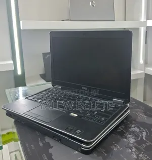 New Laptop Dell Latitude E7240 8GB Intel Core i5 SSD 256GB