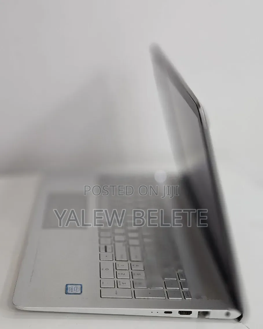 New Laptop HP Pavilion 14 8GB Intel Core i5 HDD 1T