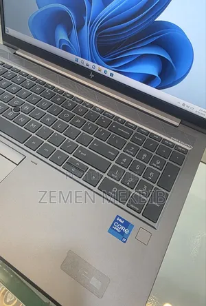 New Laptop HP 16GB Intel Core i7 SSD 512GB
