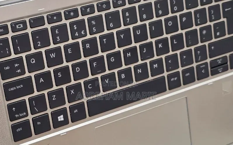 New Laptop HP Pavilion 14 8GB Intel Core i5 SSD 1T