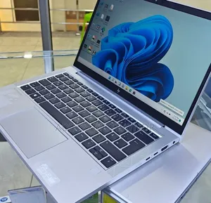 New Laptop HP EliteBook 835 G7 16GB AMD Ryzen 5 SSD 512GB