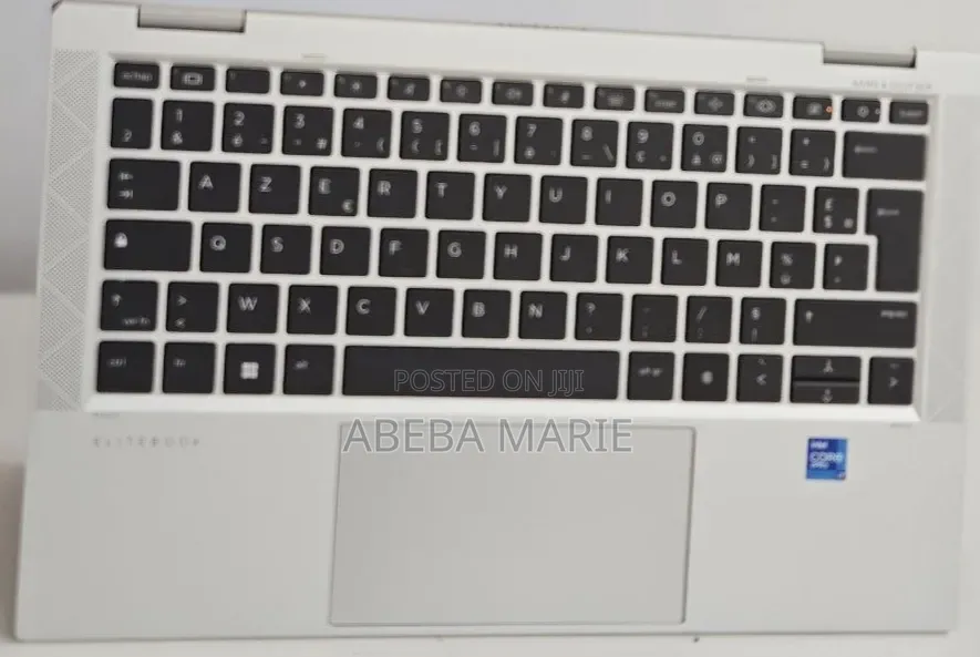 New Laptop HP Elitebook 830 G11 16GB Intel Core i7 SSD 512GB