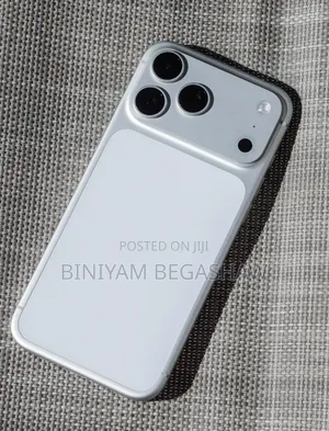 New Apple iPhone 17 Pro Max 256 GB Silver