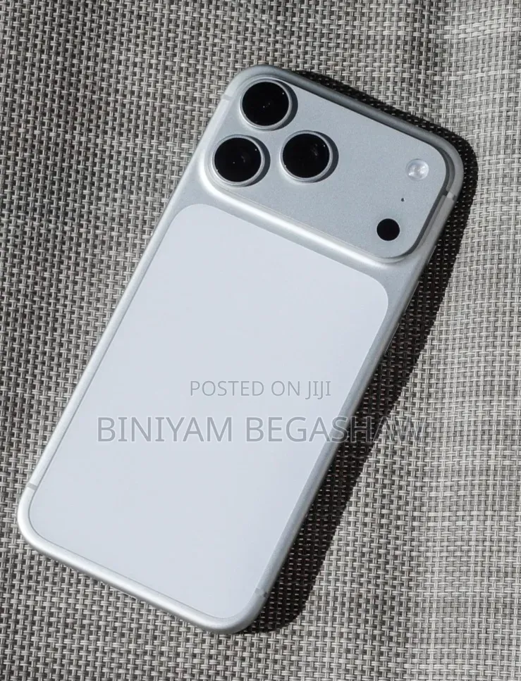 New Apple iPhone 17 Pro Max 256 GB Silver