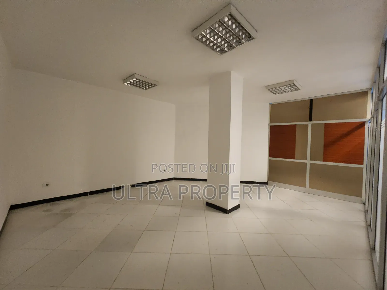 32 SQM Office Kasanchis
