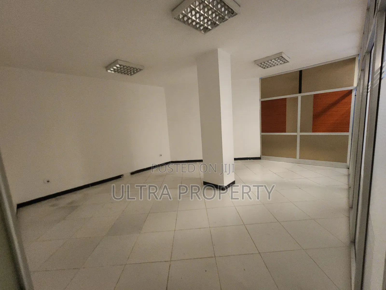 32 SQM Office Kasanchis