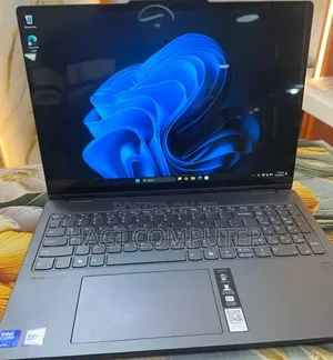 New Laptop Lenovo ThinkPad Yoga 16GB Intel Core Ultra 7 SSD 1T
