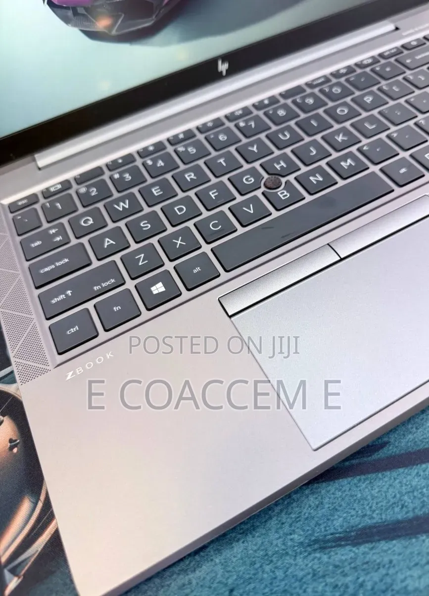 New Laptop Dell 16GB Intel Core i7 SSD 512GB