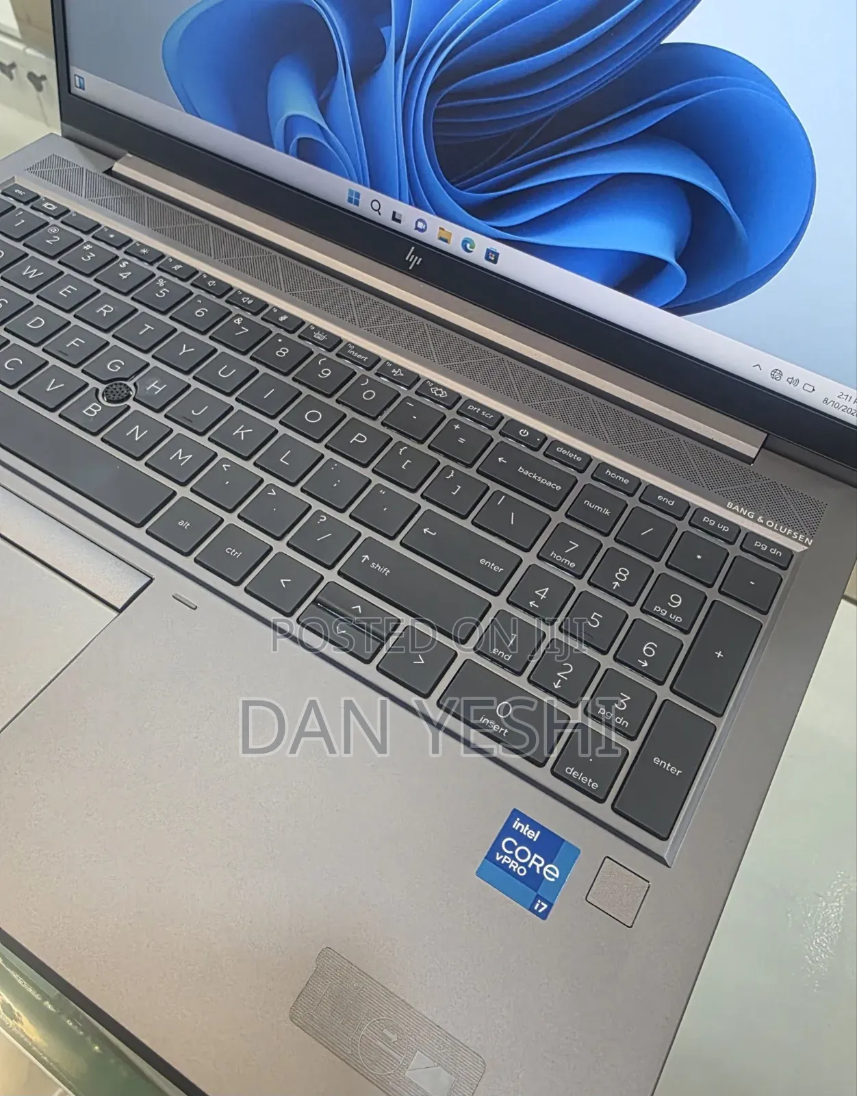 New Laptop HP ZBook Firefly G8 16GB Intel Core i7 SSD 512GB