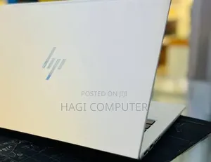 New Laptop HP EliteBook 840 G9 16GB Intel Core i7 SSD 512GB